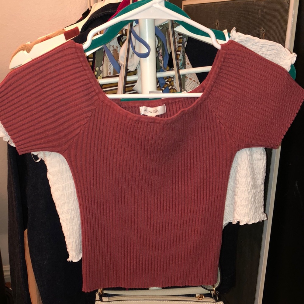 Over the shoulder crop top